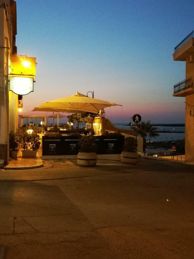 شقة Fiori D'Arancio تيراسيني المظهر الخارجي الصورة